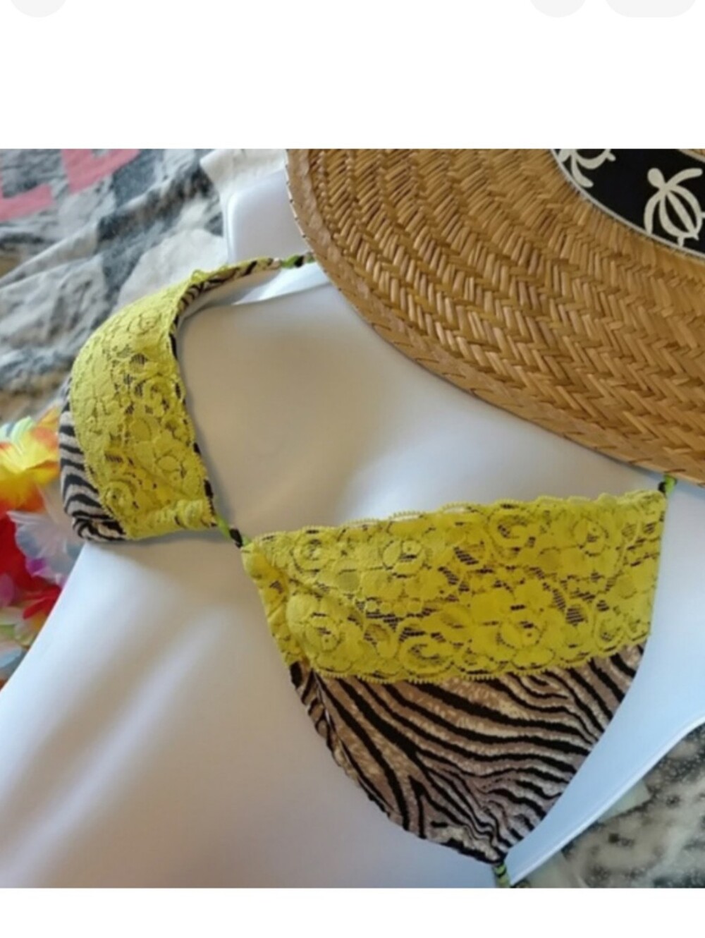 RELLECIGA String Bikini Top Zebra & Neon Lace Sz. 8/10